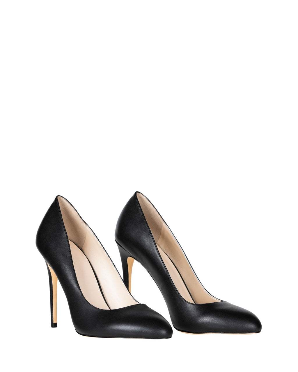 Women’s black leather heel in extended sizes 9–14 by Bohobo